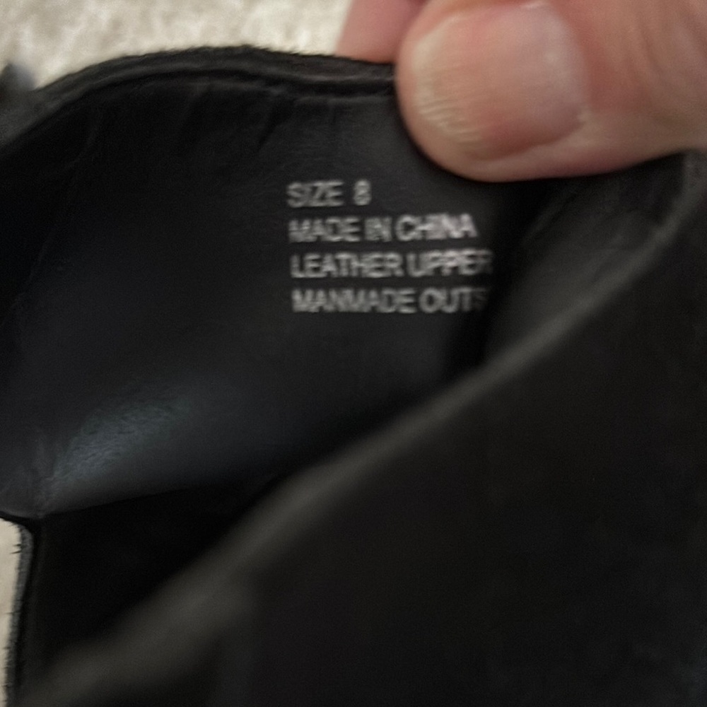 Volatile Black Mules Comfortable Textured Clogs - Picture 5 of 9